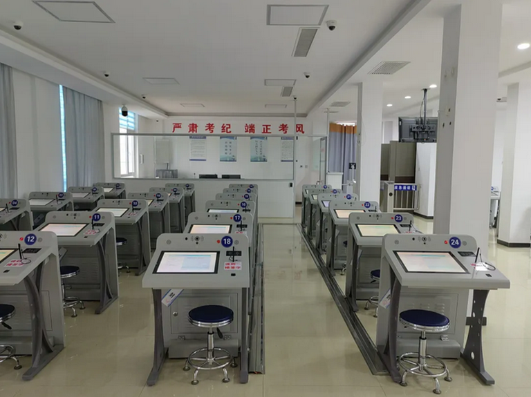 为什么大量考场选择了锐起驾考无盘？ 
